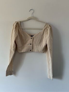 Nasty Gal Beige Gingham Milkmaid Crop Top | Cottagecore Long Sleeve